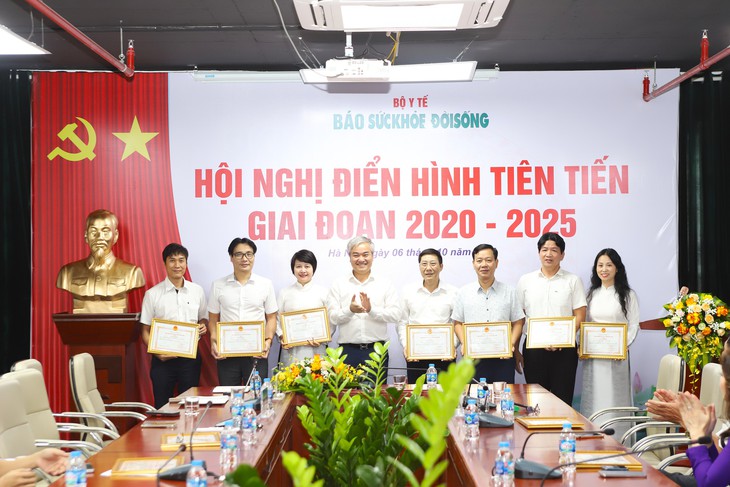 Báo Sức khỏe và Đời sống tổ chức thành công Hội nghị điển hình tiên tiến giai đoạn 2020–2025- Ảnh 4.