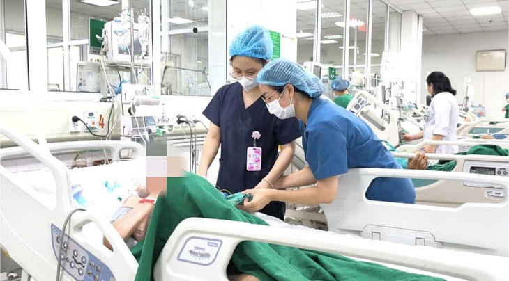 Cụ ông 90 tuổi nguy kịch sau bữa cơm tối- Ảnh 2.