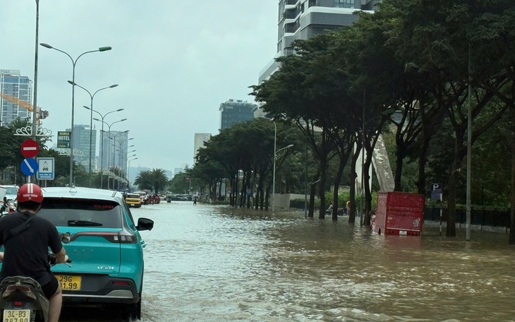 Lũ sông Cầu vượt mức lịch sử gây ngập cho những khu vực nào của Hà Nội?- Ảnh 3.