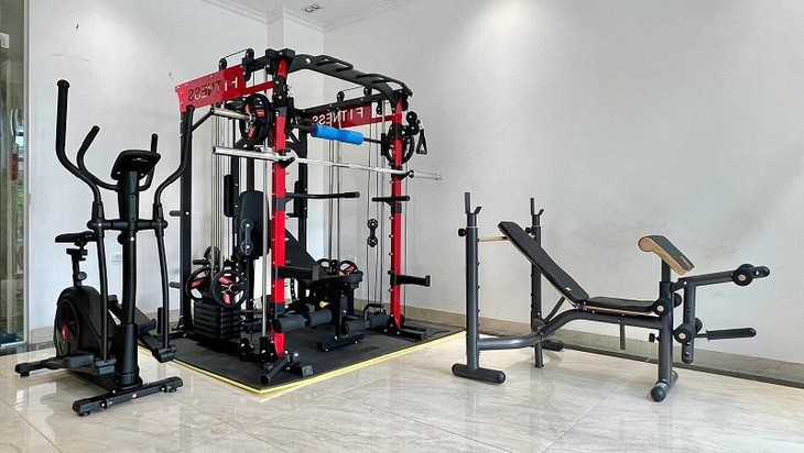 Lợi ích khi có giàn tạ đa năng tại nhà- Ảnh 1.