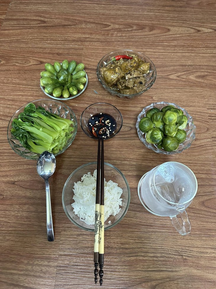 Á hậu Trương Thị May ăn chay trường từ nhỏ, tuổi U40 sống an yên, nhan sắc ngày càng thăng hạng- Ảnh 9. Á hậu Trương Thị May ăn chay trường từ nhỏ, tuổi U40 sống an yên, nhan sắc ngày càng thăng hạng- Ảnh 9.
