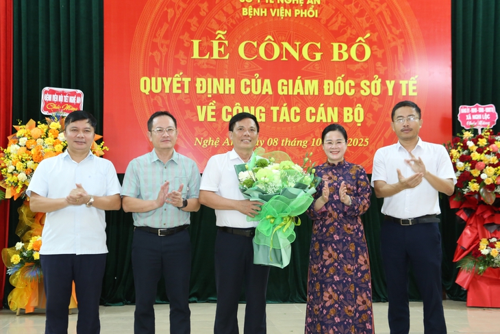 Bệnh viện Phổi Nghệ An có tân Giám đốc- Ảnh 4.
