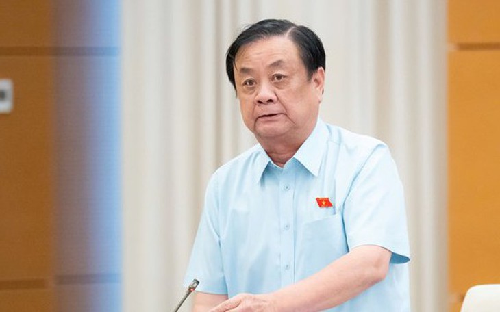 Phó Chủ tịch Quốc hội lo ngại về "sang chấn tinh thần sau thiên tai"