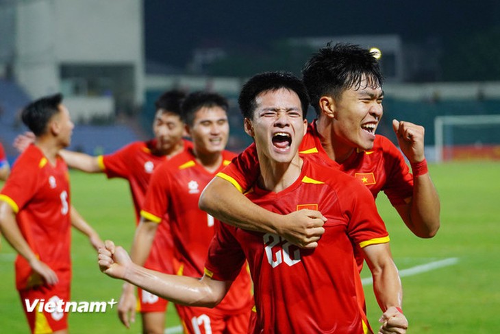 Bài toán khi thế hệ 'Thường Châu 2018' dần bước qua đỉnh cao sự nghiệp- Ảnh 3.