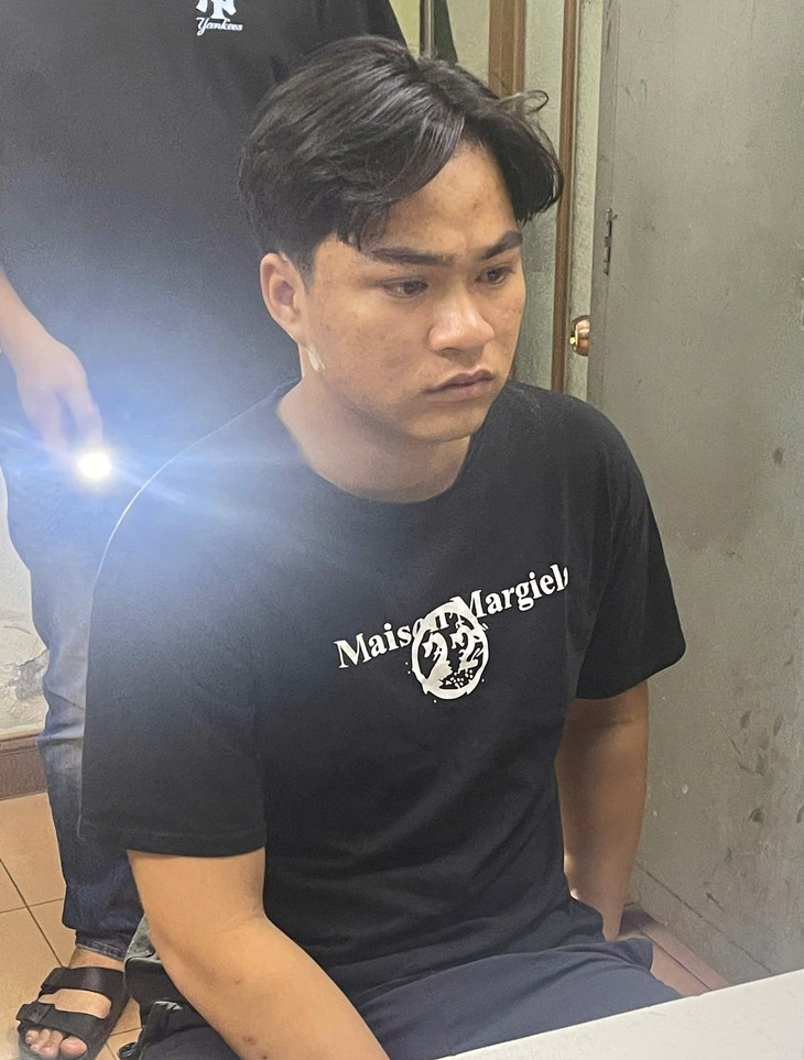 Tóm gọn đối tượng cướp giật tài sản giữa ban ngày- Ảnh 1.