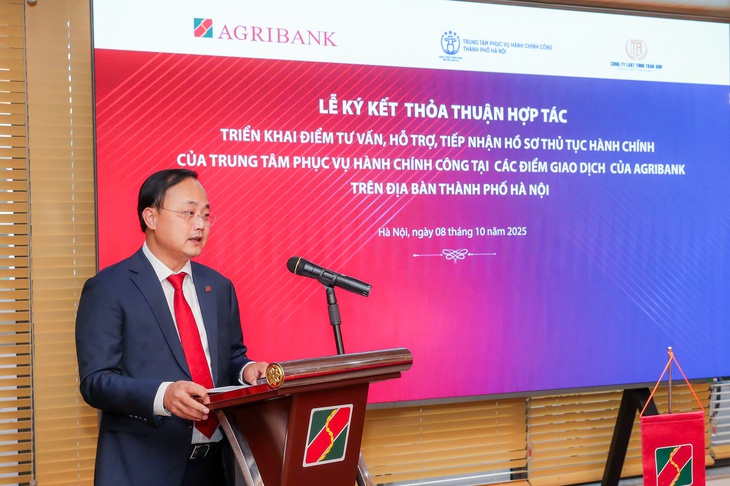 Agribank và Trung tâm Phục vụ Hành chính công TP Hà Nội hợp tác triển khai mô hình hỗ trợ người dân thực hiện dịch vụ công tại điểm giao dịch của ngân hàng- Ảnh 3. Agribank và Trung tâm Phục vụ Hành chính công TP Hà Nội hợp tác triển khai mô hình hỗ trợ người dân thực hiện dịch vụ công tại điểm giao dịch của ngân hàng- Ảnh 3.