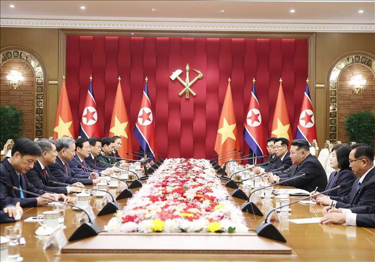 Tổng Bí thư Tô Lâm hội đàm với Tổng Bí thư, Chủ tịch Quốc vụ Triều Tiên Kim Jong Un- Ảnh 1. Tổng Bí thư Tô Lâm hội đàm với Tổng Bí thư, Chủ tịch Quốc vụ Triều Tiên Kim Jong Un- Ảnh 1.