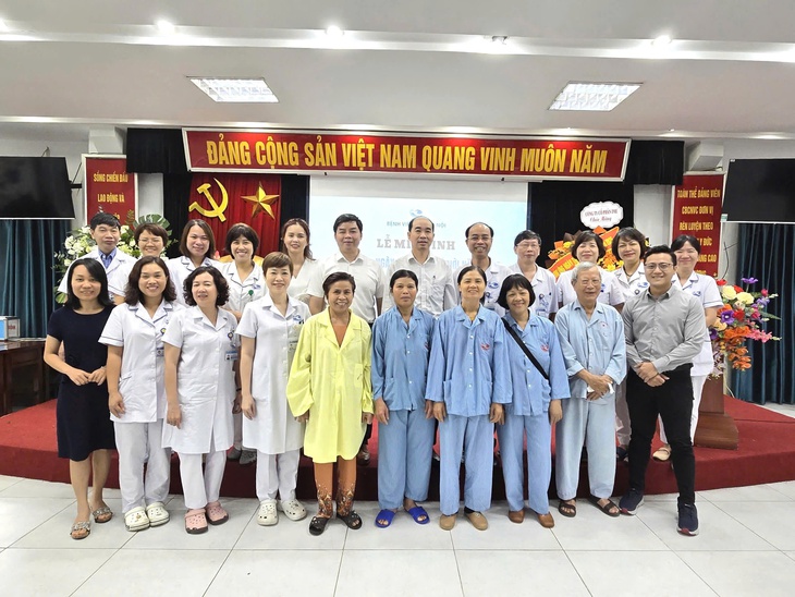 1,1 tỷ người có thể mất thị lực vì chủ quan: Hãy yêu đôi mắt của bạn trước khi quá muộn- Ảnh 2.