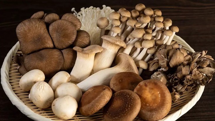 3 loại rau cần tránh ở người tăng axit uric trong mùa mưa- Ảnh 2.
