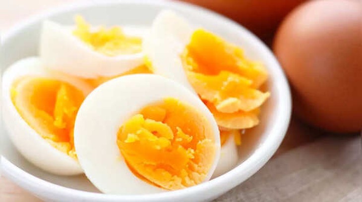 Lòng trắng hay lòng đỏ: Phần nào của quả trứng nhiều protein và bổ dưỡng hơn?- Ảnh 1.