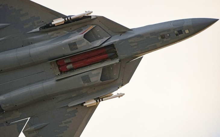 Công nghệ Su-57 định hình siêu oanh tạc cơ tàng hình PAK DA- Ảnh 2.