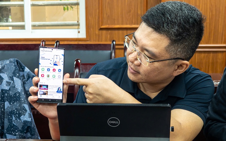 Hướng dẫn chi tiết các bước khai báo đăng ký xe, GPLX qua ứng dụng iHanoi