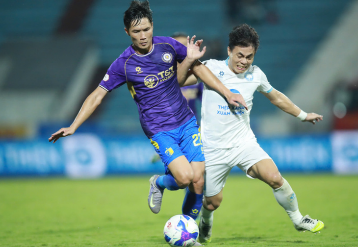 V-League sau vòng 11: ĐKVĐ Nam Định bị cuốn vào cuộc đua trụ hạng- Ảnh 1.
