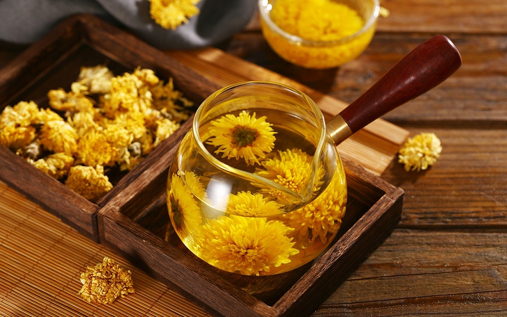 Loại trà nên uống vào buổi tối để hỗ trợ giảm mỡ bụng