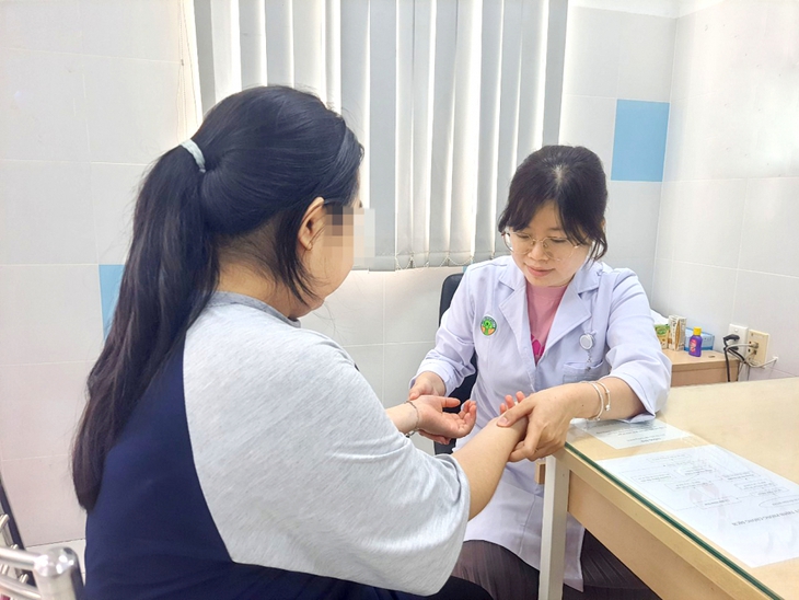 Cân bằng dinh dưỡng cho trẻ giữa ở trường học và ở nhà, phòng ngừa thừa cân béo phì- Ảnh 2. Cân bằng dinh dưỡng cho trẻ giữa ở trường học và ở nhà, phòng ngừa thừa cân béo phì- Ảnh 2.