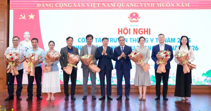 Ngành Y tế tăng tốc chuyển đổi truyền thông số, hướng tới năm bản lề 2026- Ảnh 2. Ngành Y tế tăng tốc chuyển đổi truyền thông số, hướng tới năm bản lề 2026- Ảnh 2.