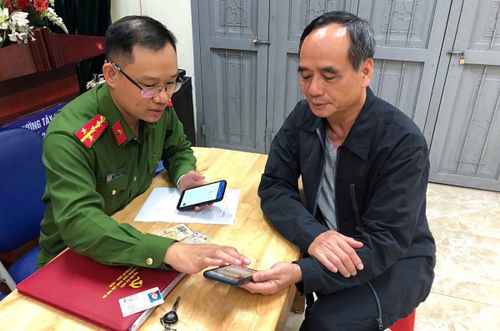 Hơn 30.000 dữ liệu phương tiện và GPLX được người dân gửi lên ứng dụng iHanoi sau 2 ngày triển khai- Ảnh 6. Hơn 30.000 dữ liệu phương tiện và GPLX được người dân gửi lên ứng dụng iHanoi sau 2 ngày triển khai- Ảnh 6.