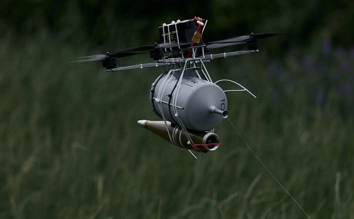 UAV 'miễn nhiễu' của Nga bóp nghẹt tiếp tế Ukraine- Ảnh 1.