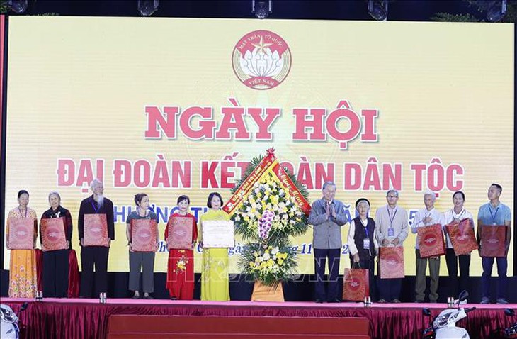 Tổng Bí thư Tô Lâm: Lan tỏa tinh thần '5 dám' và '3 cùng' là góp một viên gạch bền chắc vào ngôi nhà đại đoàn kết Việt Nam- Ảnh 5.