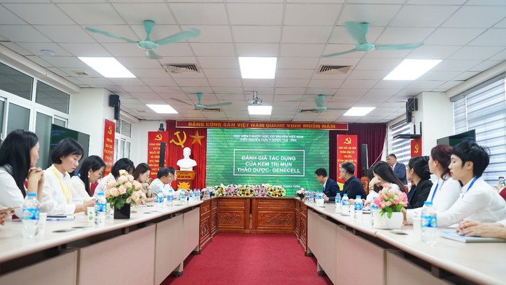 Hội thảo khoa học giới thiệu kem trị mụn từ thảo dược Việt Nam, ứng dụng dược liệu Việt trong điều trị mụn- Ảnh 3.