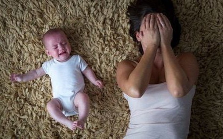 Phụ nữ mang thai bị ốm nghén nặng nên cảnh giác với nguy cơ trầm cảm sau sinh- Ảnh 4.