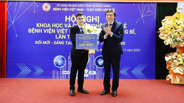 Hội nghị Khoa học và Công nghệ tuổi trẻ lần thứ I: Nhiều cơ hội cho bác sĩ trẻ phát triển chuyên môn, sáng tạo- Ảnh 3. Hội nghị Khoa học và Công nghệ tuổi trẻ lần thứ I: Nhiều cơ hội cho bác sĩ trẻ phát triển chuyên môn, sáng tạo- Ảnh 3.