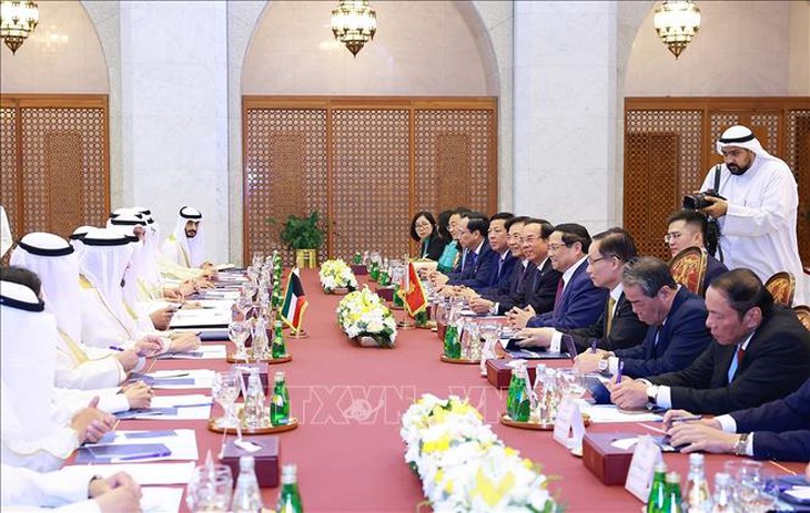 Thủ tướng Phạm Minh Chính hội đàm với Thủ tướng Kuwait: Nâng cấp quan hệ giữa Việt Nam và Kuwait lên Đối tác Chiến lược- Ảnh 2. Thủ tướng Phạm Minh Chính hội đàm với Thủ tướng Kuwait: Nâng cấp quan hệ giữa Việt Nam và Kuwait lên Đối tác Chiến lược- Ảnh 2.