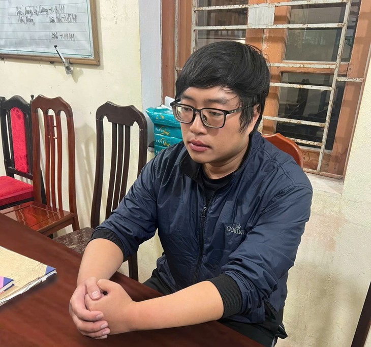Mời mua bảo hiểm tự nguyện xe ô tô rồi lừa chiếm đoạt- Ảnh 1.