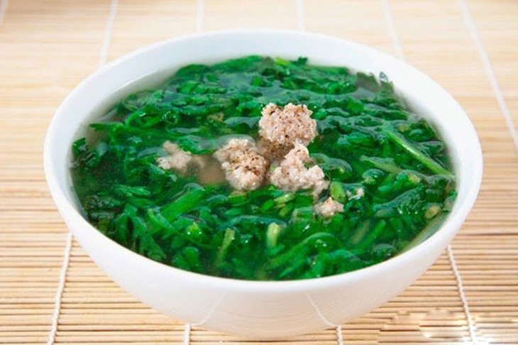 4 nhóm người nên hạn chế ăn rau cải cúc - Ảnh 1.