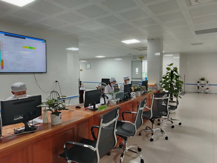 Bệnh viện Đa khoa Trung ương Cần Thơ chuẩn hóa môi trường y tế thân thiện với người bệnh- Ảnh 1. Bệnh viện Đa khoa Trung ương Cần Thơ chuẩn hóa môi trường y tế thân thiện với người bệnh- Ảnh 1.