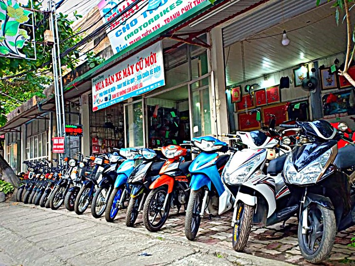Mua bán xe cũ chưa sang tên, thủ tục dang dở: Cần làm gì để không bị phạt?- Ảnh 3. Mua bán xe cũ chưa sang tên, thủ tục dang dở: Cần làm gì để không bị phạt?- Ảnh 3.