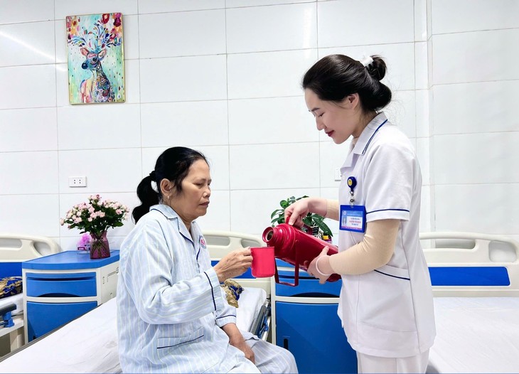 Thoát khỏi nỗi ám ảnh hội chứng ruột kích thích nhờ phác đồ kết hợp tại Bệnh viện Y học cổ truyền Nghệ An- Ảnh 2. Thoát khỏi nỗi ám ảnh hội chứng ruột kích thích nhờ phác đồ kết hợp tại Bệnh viện Y học cổ truyền Nghệ An- Ảnh 2.