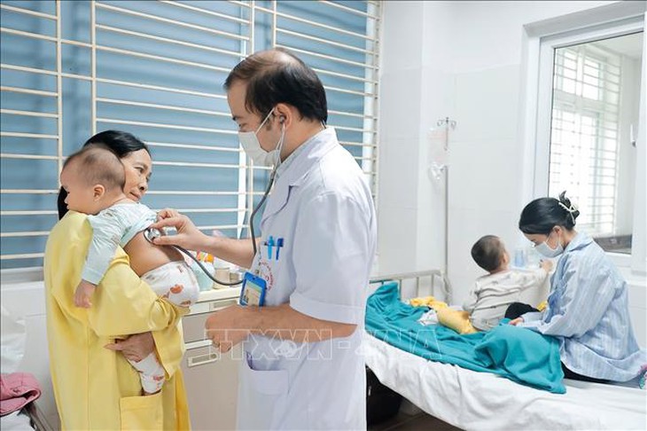 Số ca mắc cúm A gia tăng, người dân chủ động áp dụng các biện pháp phòng bệnh- Ảnh 6. Số ca mắc cúm A gia tăng, người dân chủ động áp dụng các biện pháp phòng bệnh- Ảnh 6.