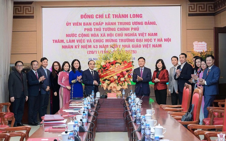 Thời cơ đặc biệt cho sự phát triển của Trường Đại học Y Hà Nội- Ảnh 1. Thời cơ đặc biệt cho sự phát triển của Trường Đại học Y Hà Nội- Ảnh 1.