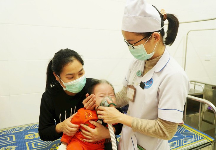 Cúm A gia tăng mạnh, chuyên gia cảnh báo nguy cơ lây lan rộng- Ảnh 2. Cúm A gia tăng mạnh, chuyên gia cảnh báo nguy cơ lây lan rộng- Ảnh 2.