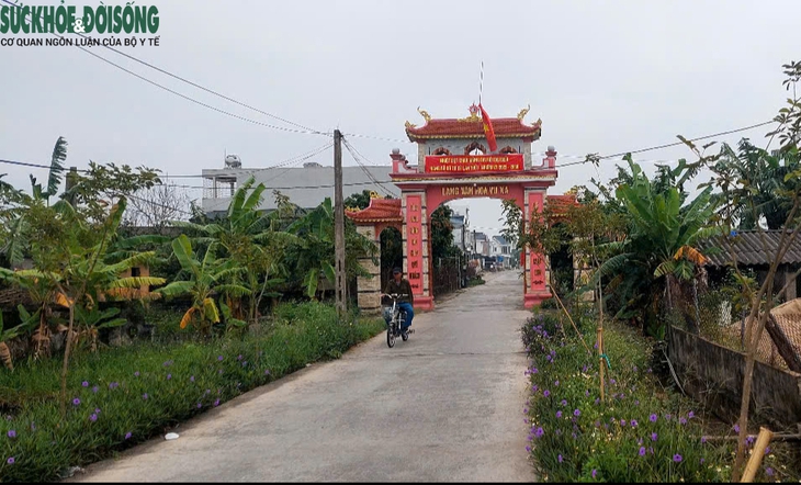 Cay đắng cuộc đời người đàn bà có cả chồng, con nhiễm HIV và niềm tin cuối cùng- Ảnh 1. Cay đắng cuộc đời người đàn bà có cả chồng, con nhiễm HIV và niềm tin cuối cùng- Ảnh 1.
