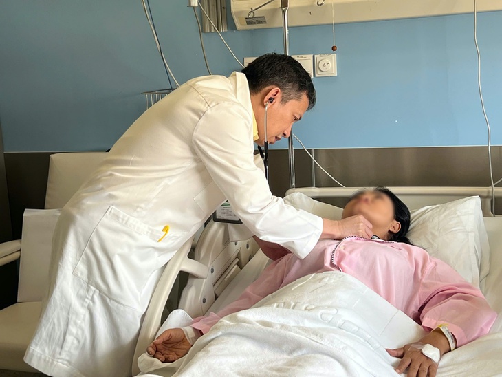 2 năm bị tắc mạch vành không khỏi, nữ bệnh nhân trẻ được bác sĩ FV 'truy tận gốc' căn nguyên và trị dứt điểm- Ảnh 3. 2 năm bị tắc mạch vành không khỏi, nữ bệnh nhân trẻ được bác sĩ FV 'truy tận gốc' căn nguyên và trị dứt điểm- Ảnh 3.
