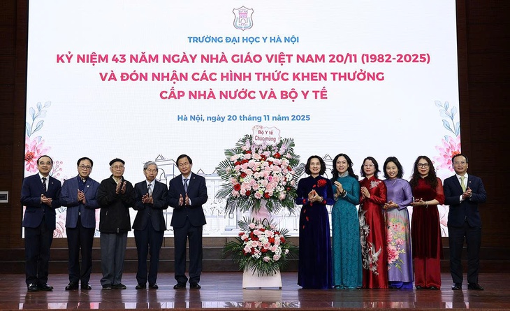 Trường Đại học Y Hà Nội đã có những đóng góp quan trọng nâng cao uy tín, vị thế của ngành y tế Việt Nam - Ảnh 1. Trường Đại học Y Hà Nội đã có những đóng góp quan trọng nâng cao uy tín, vị thế của ngành y tế Việt Nam - Ảnh 1.