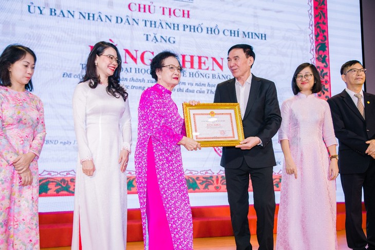 Bàn về vai trò người thầy thời AI và chuẩn hóa mô hình Viện – Trường- Ảnh 2. Bàn về vai trò người thầy thời AI và chuẩn hóa mô hình Viện – Trường- Ảnh 2.