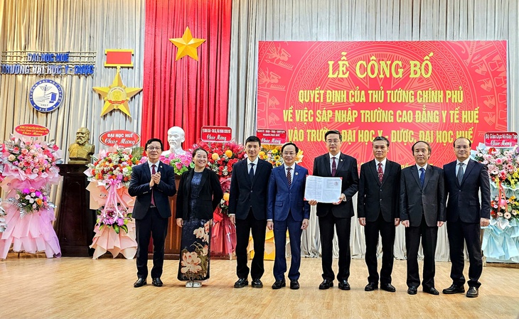 Sáp nhập Trường Cao đẳng Y tế Huế vào Trường Đại học Y - Dược, Đại học Huế- Ảnh 1. Sáp nhập Trường Cao đẳng Y tế Huế vào Trường Đại học Y - Dược, Đại học Huế- Ảnh 1.