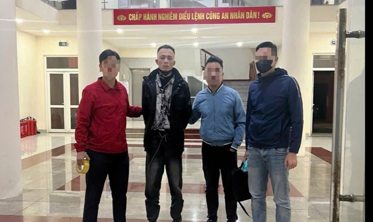 Gã thanh niên nhiễm HIV ép bé gái 12 tuổi vào nhà nghỉ- Ảnh 1.