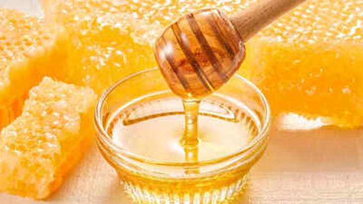 Kết hợp và đun nóng sai cách có thể khiến mật ong trở nên độc hại.