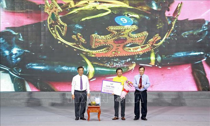 'Vua cua' Cà Mau được lập hồ sơ đề nghị xác lập kỷ lục cua lớn nhất Việt Nam- Ảnh 2.