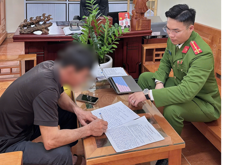 Xúc phạm danh dự người khác trên mạng xã hội, người đàn ông bị xử phạt 7,5 triệu đồng- Ảnh 1.