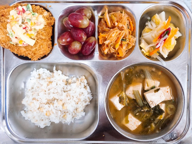 Hàn Quốc và bữa ăn trưa miễn phí: Khi dinh dưỡng là phúc lợi công bằng cho mọi trẻ em- Ảnh 1.