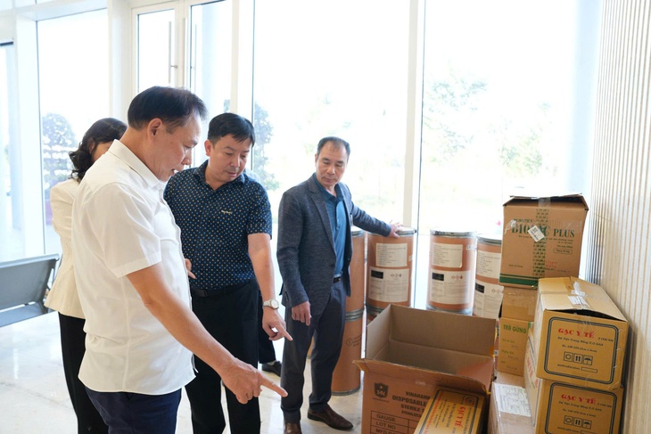 Ngành y tế Hải Phòng hỗ trợ Đắk Lắk khắc phục hậu quả mưa lũ- Ảnh 1. Ngành y tế Hải Phòng hỗ trợ Đắk Lắk khắc phục hậu quả mưa lũ- Ảnh 1.