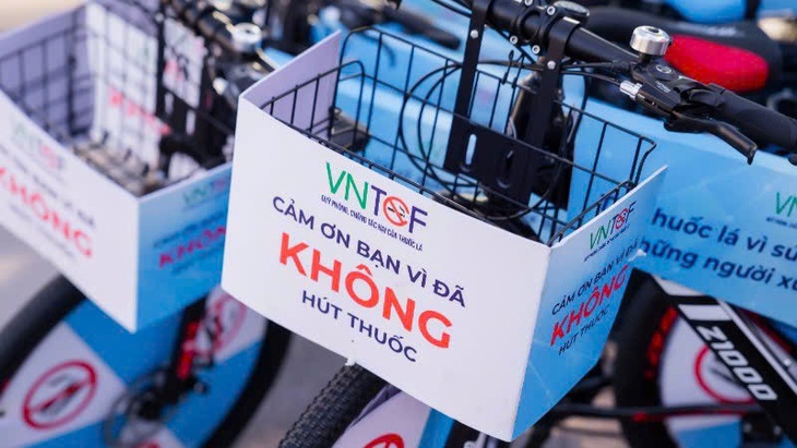 Cảnh bảo: 'Nghiện kép' vì dùng thuốc lá điện tử để cai nghiện thuốc lá truyền thống- Ảnh 1.