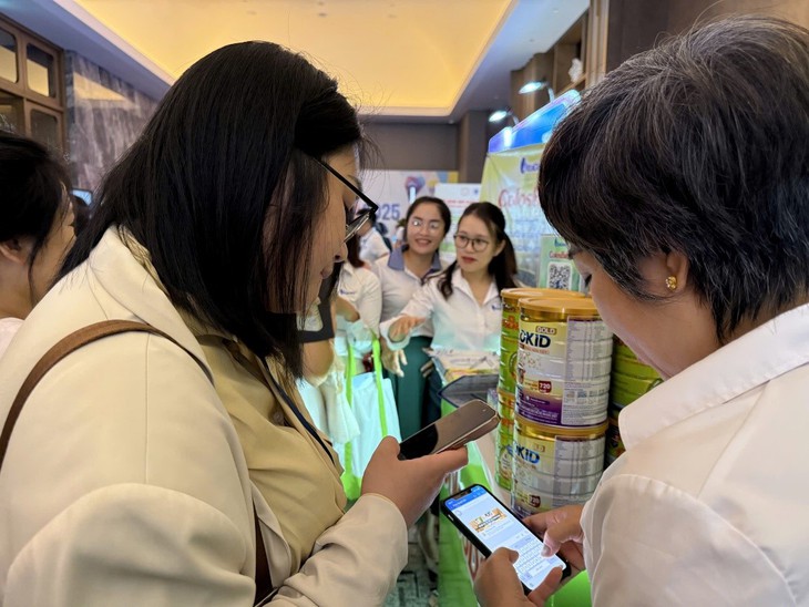 Vitadairy đồng hành cùng Hội nghị Nhi Khoa khu vực Đồng Bằng Sông Hồng 2025- Ảnh 3. Vitadairy đồng hành cùng Hội nghị Nhi Khoa khu vực Đồng Bằng Sông Hồng 2025- Ảnh 3.