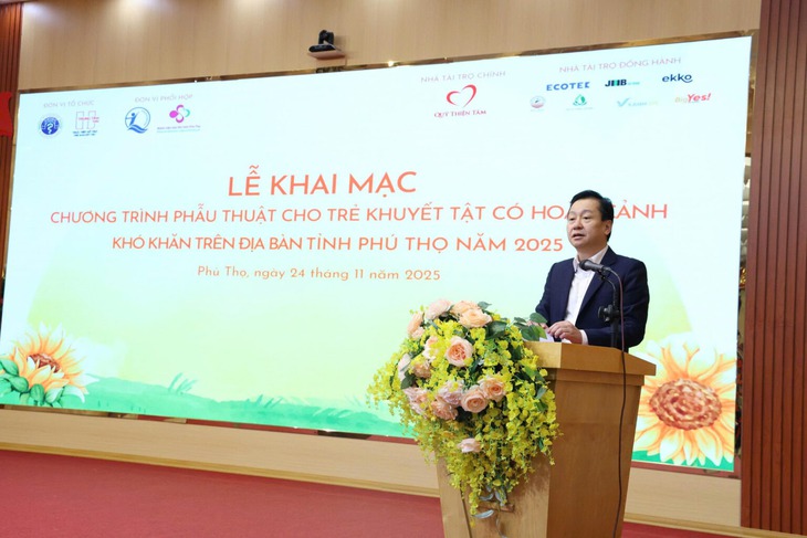 Phẫu thuật miễn phí cho hàng trăm trẻ khuyết tật ở Phú Thọ- Ảnh 1.