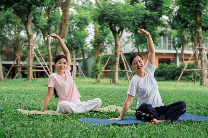 Abbott đồng hành với chuyên gia y tế trong hành trình nâng cao sức khỏe phụ nữ Việt- Ảnh 1. Abbott đồng hành với chuyên gia y tế trong hành trình nâng cao sức khỏe phụ nữ Việt- Ảnh 1.